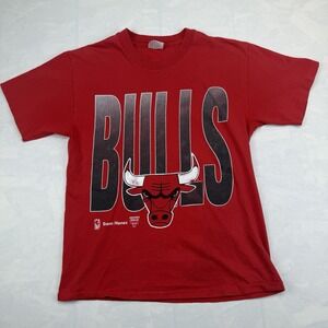 Vintage Chicago Bulls Big Logo Graphic T-Shirt Red Hanes Heavyweight Medium